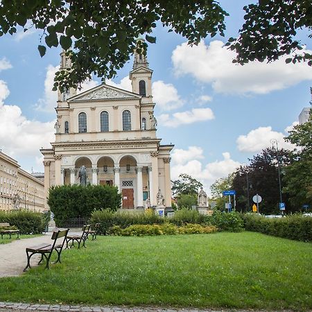 Shortstaypoland Chlodna Варшава Екстер'єр фото